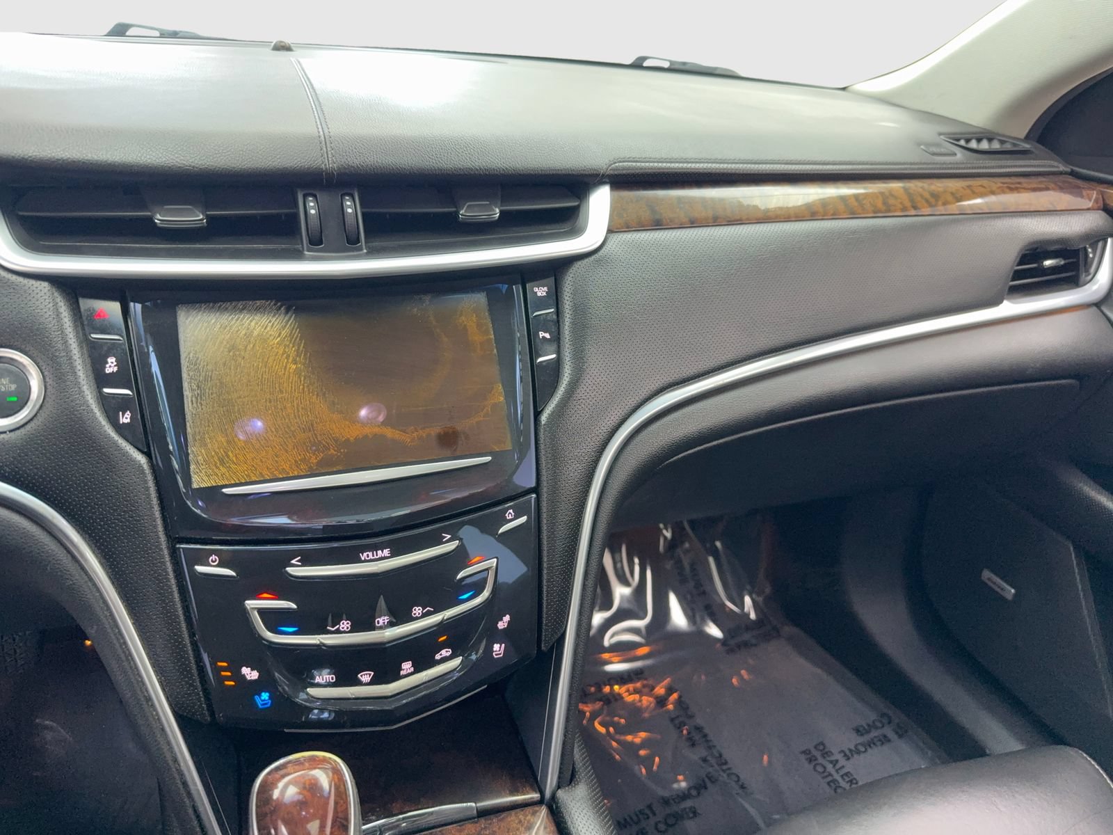 Used 2013 Cadillac XTS Premium FWD image 24