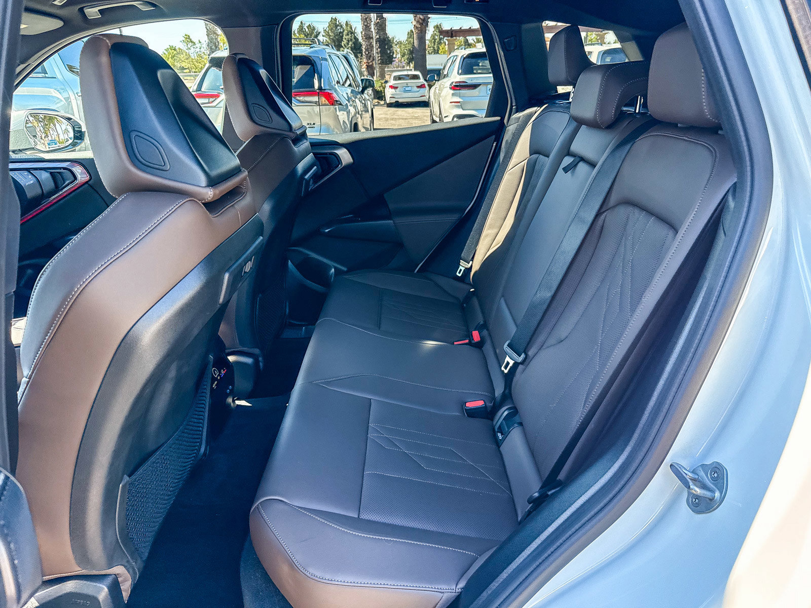 Certified 2025 BMW X3 xDrive30i w/ M Sport Package AWD/4WD image 18