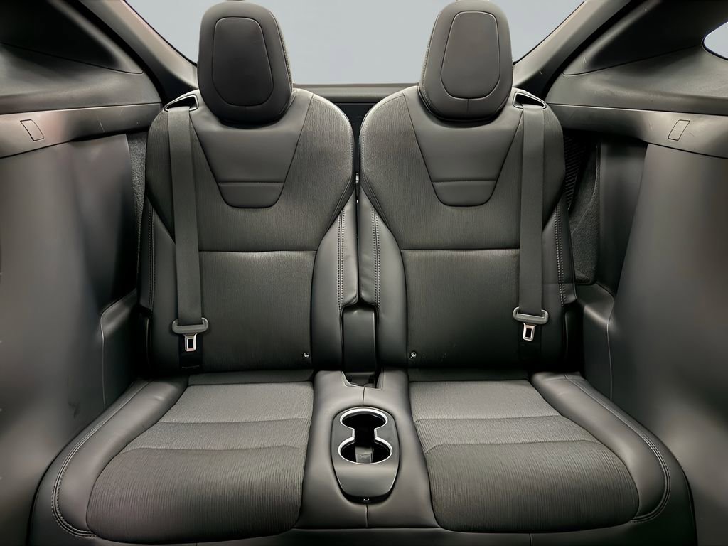 Used 2017 Tesla Model X 75D image 14