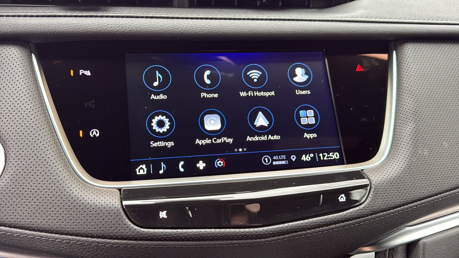 New 2025 Cadillac XT5 Luxury image 20