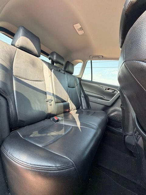 Used 2019 Toyota RAV4 XLE FWD image 13