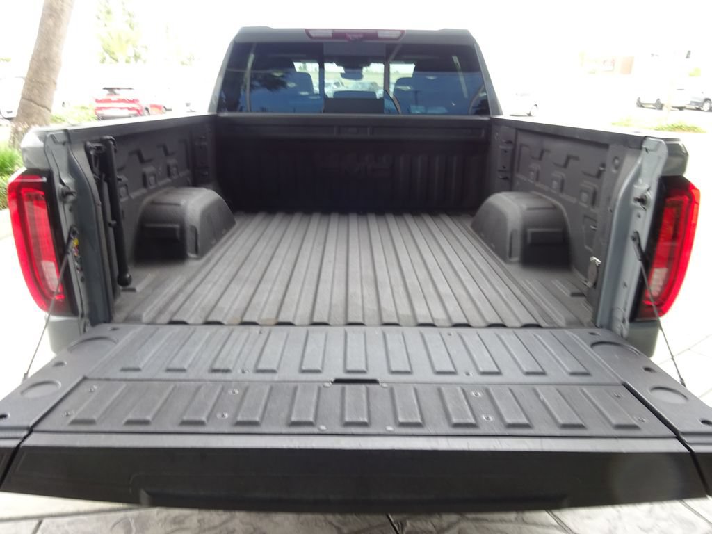 Certified 2025 GMC Sierra 1500 Denali w/ Denali Reserve Package AWD/4WD image 8