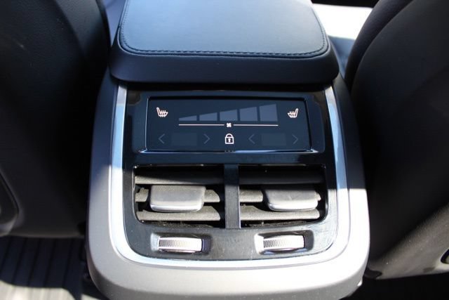 Certified 2023 Volvo XC90 B6 Plus w/ Protection Package Premier AWD/4WD image 26