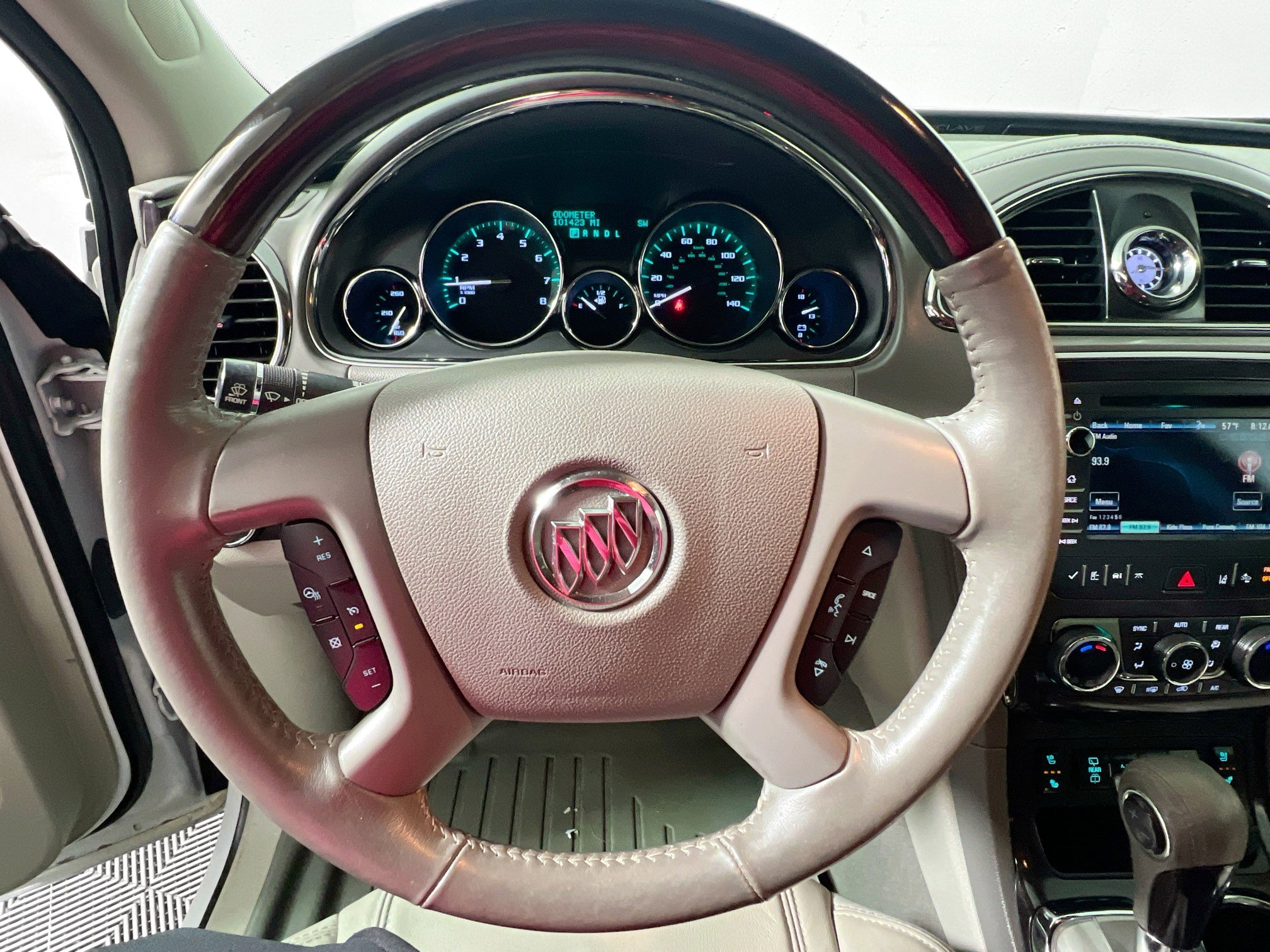 Used 2017 Buick Enclave Premium w/ Experience Buick Package image 17