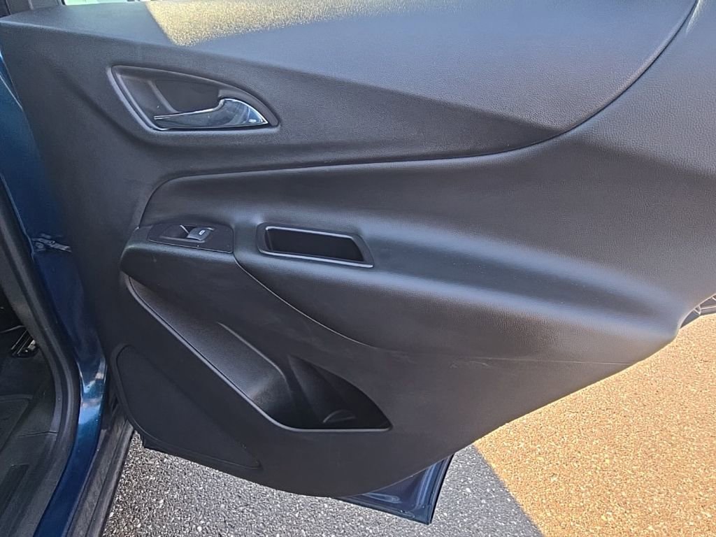 Used 2019 Chevrolet Equinox LT image 26