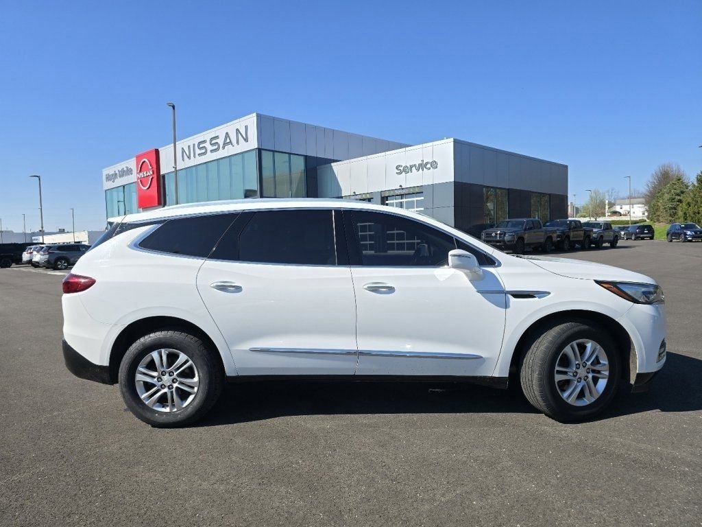 Used 2019 Buick Enclave Essence image 15
