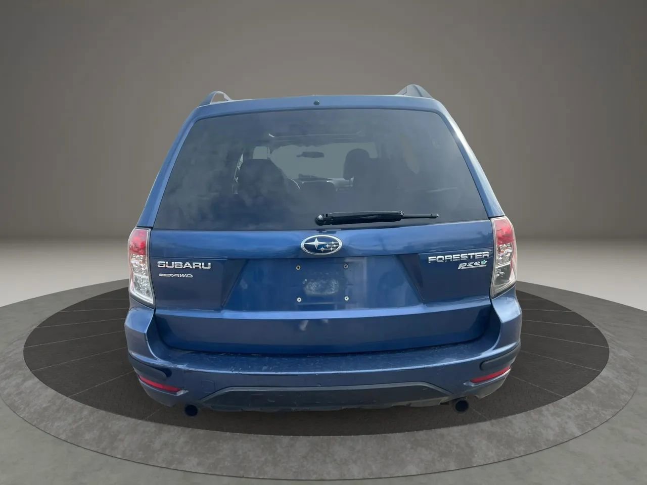 Used 2011 Subaru Forester 2.5X Premium image 4
