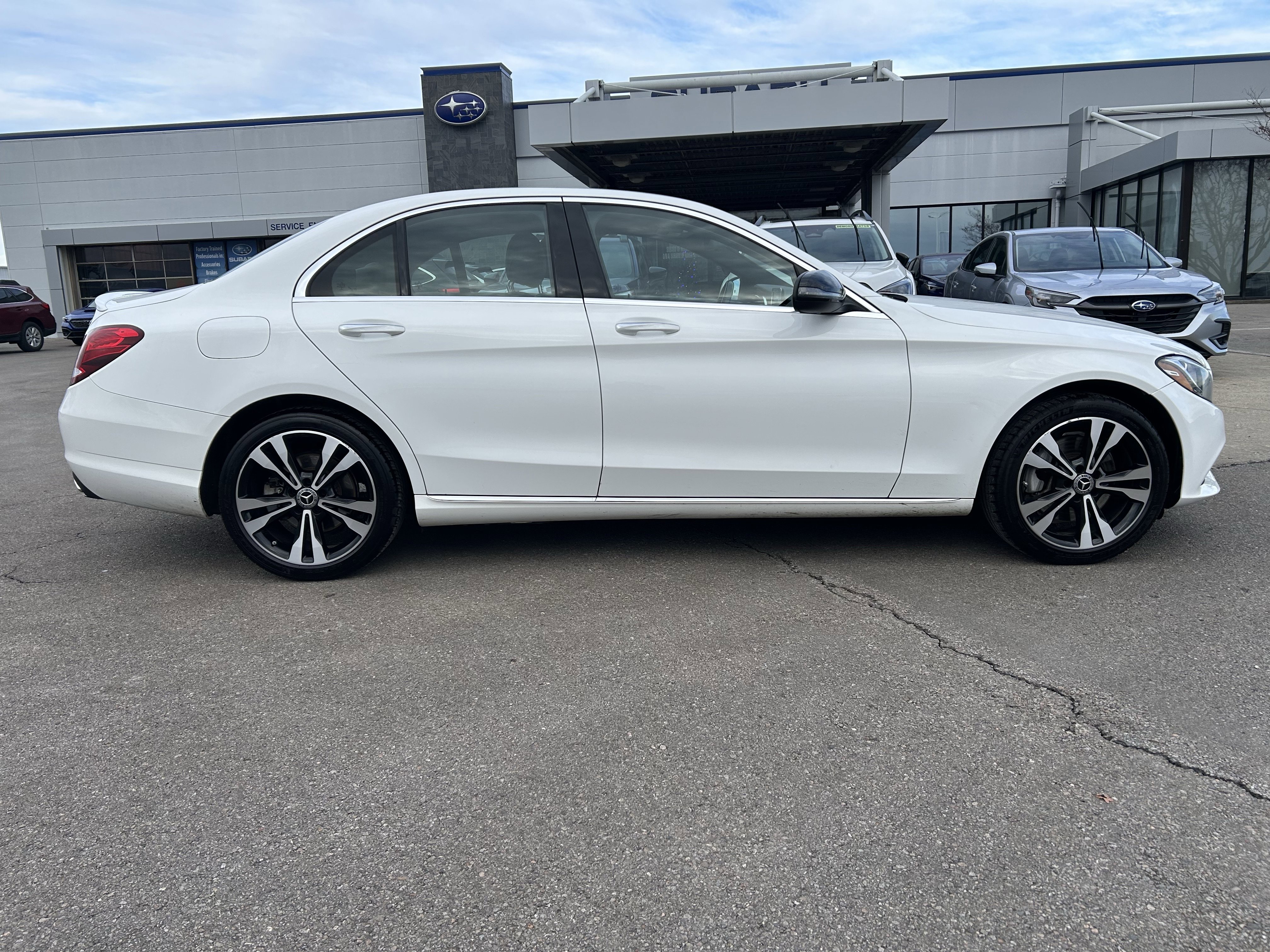 Used 2018 Mercedes-Benz C 300 4MATIC Sedan image 8