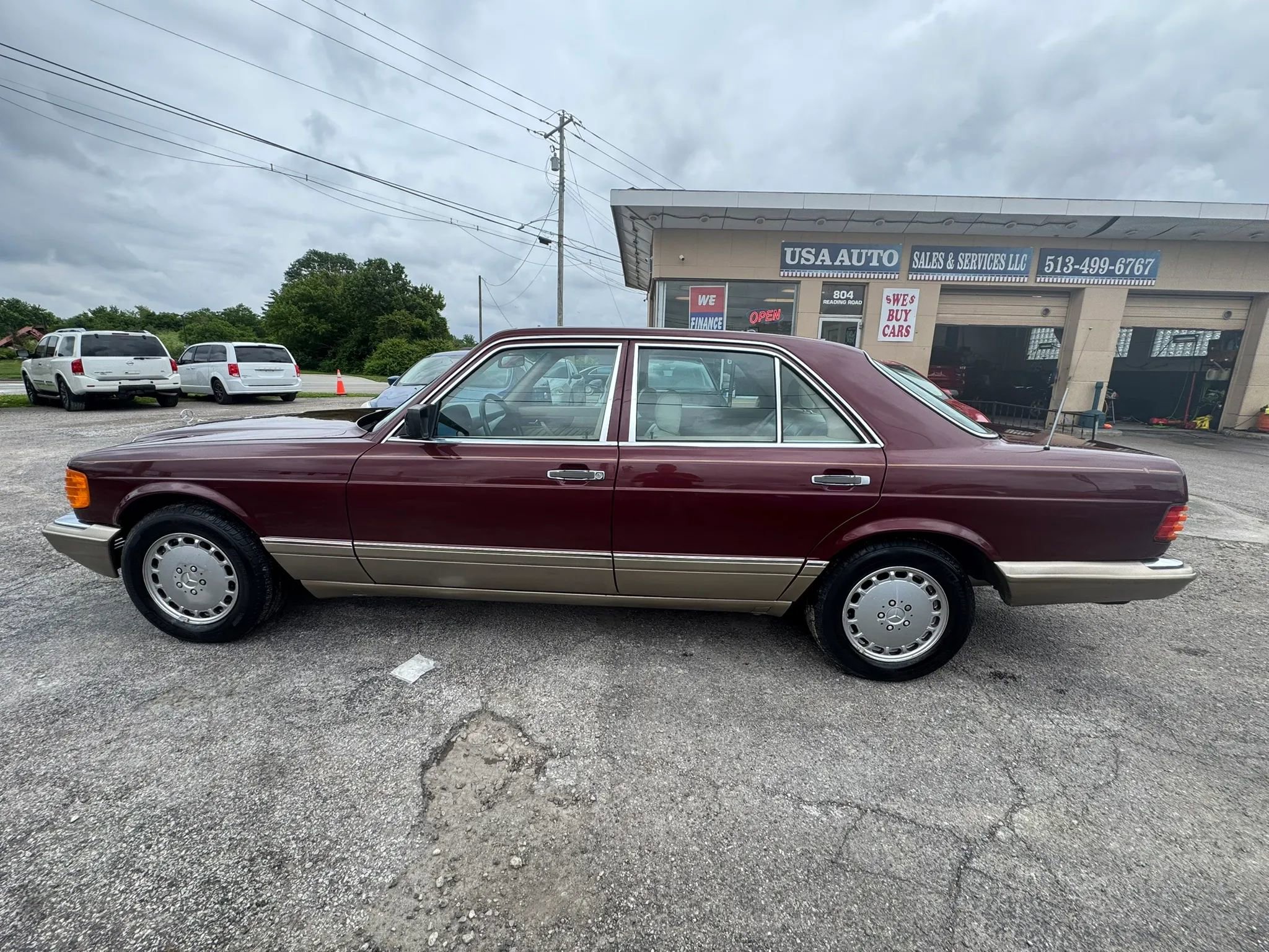 Used 1991 Mercedes-Benz 300 SE image 3