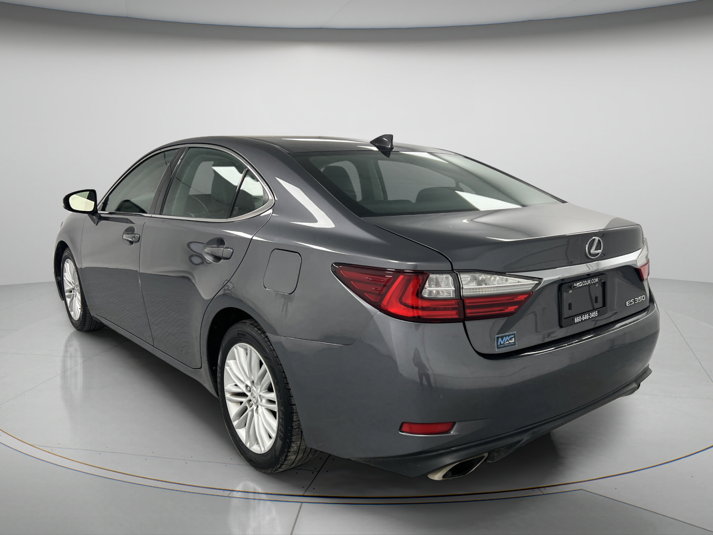Used 2017 Lexus ES 350 w/ Premium Package FWD image 6