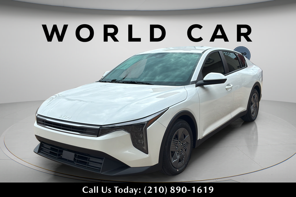 New 2026 Kia K4 FWD image 10