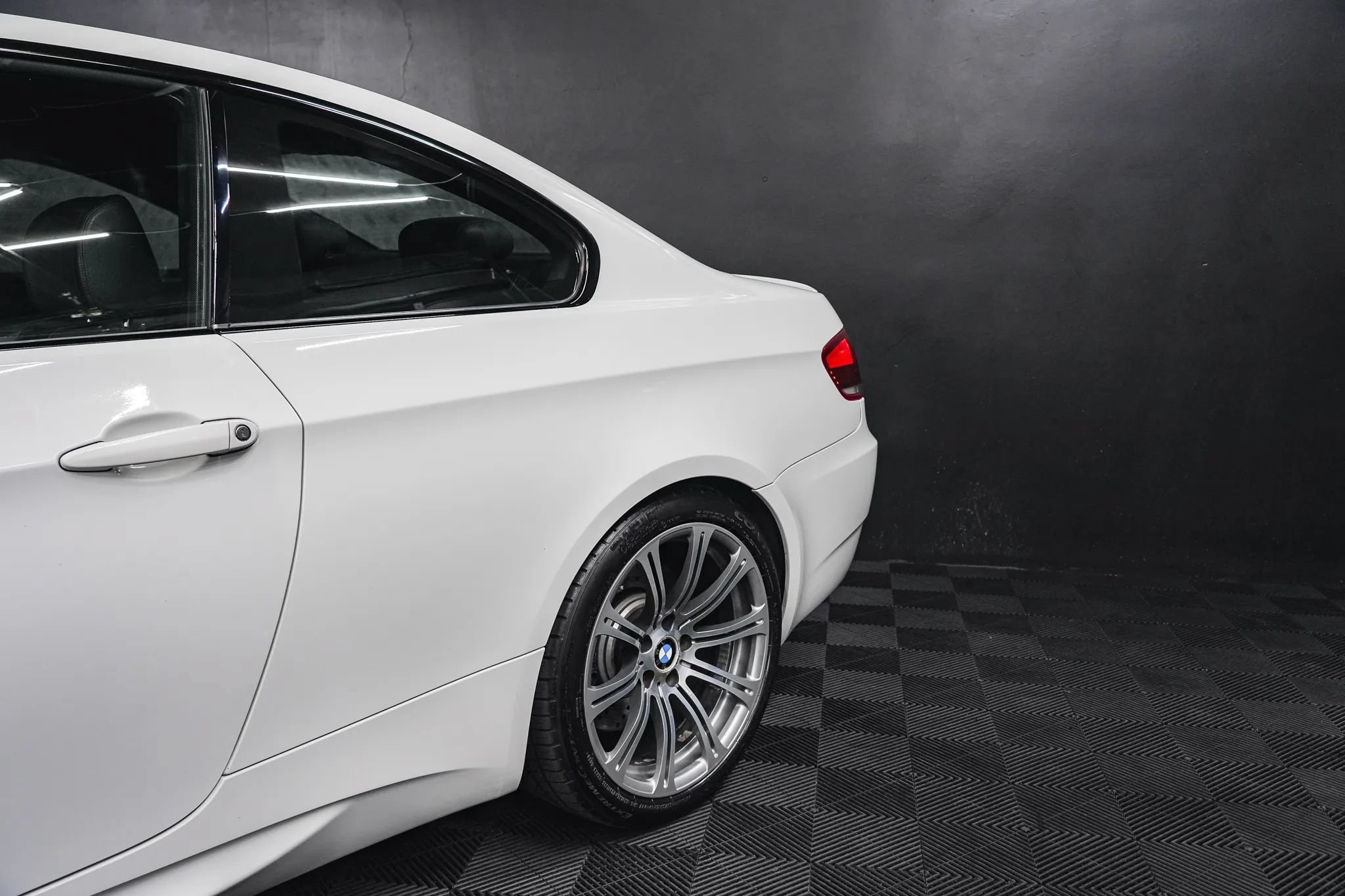 Used 2008 BMW M3 Competition RWD image 9
