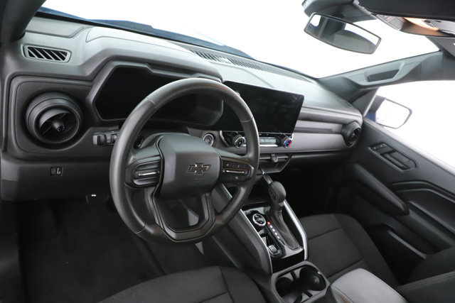 Used 2024 Chevrolet Colorado Trail Boss AWD/4WD image 17