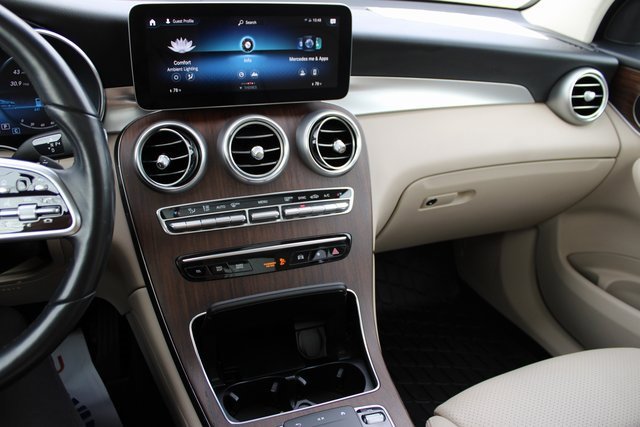 Used 2022 Mercedes-Benz GLC 300 4MATIC image 25