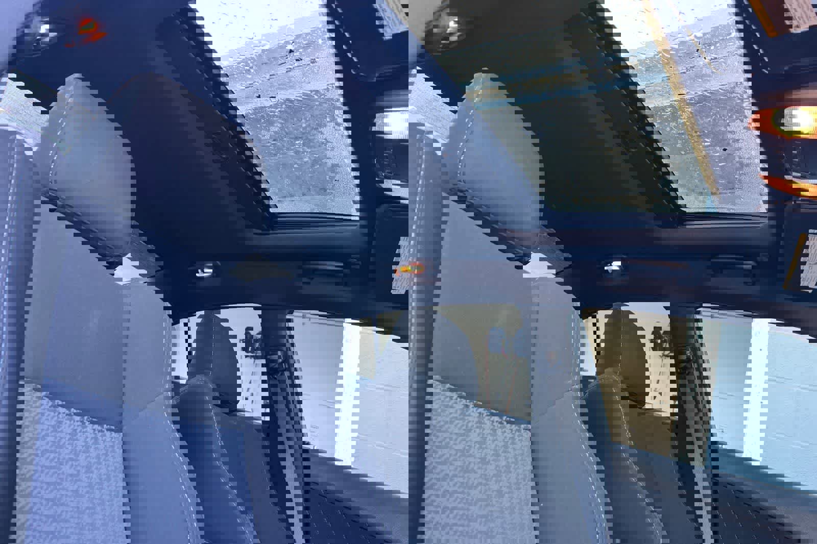 Used 2022 Dodge Charger R/T w/ Performance Handling Group image 18