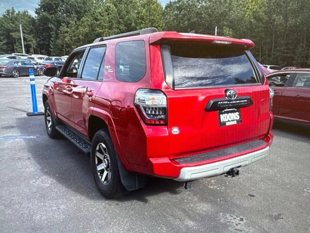 Used 2021 Toyota 4Runner TRD Off-Road AWD/4WD image 3