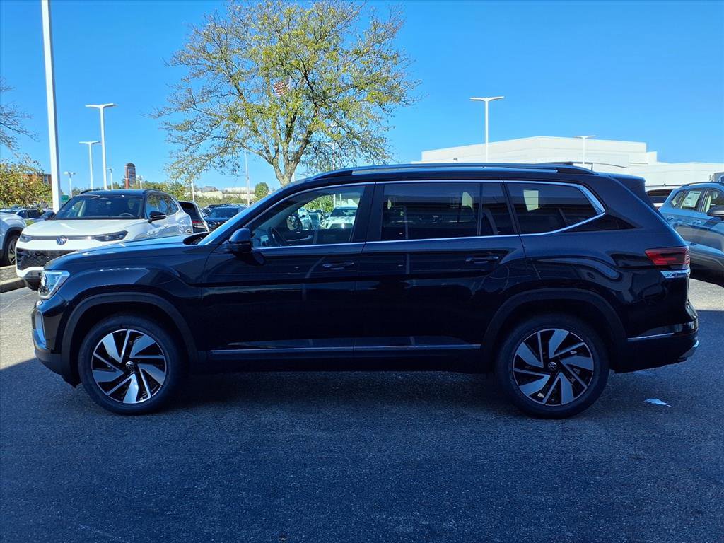 New 2026 Volkswagen Atlas SEL image 3