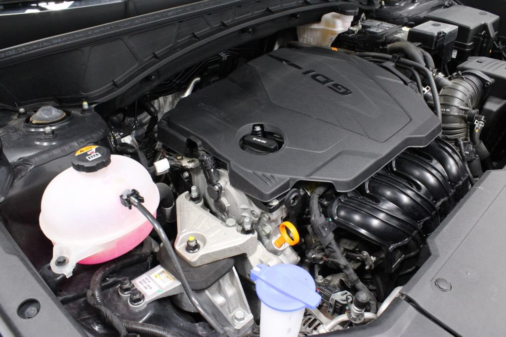 Used 2024 Hyundai Tucson Limited AWD/4WD image 16
