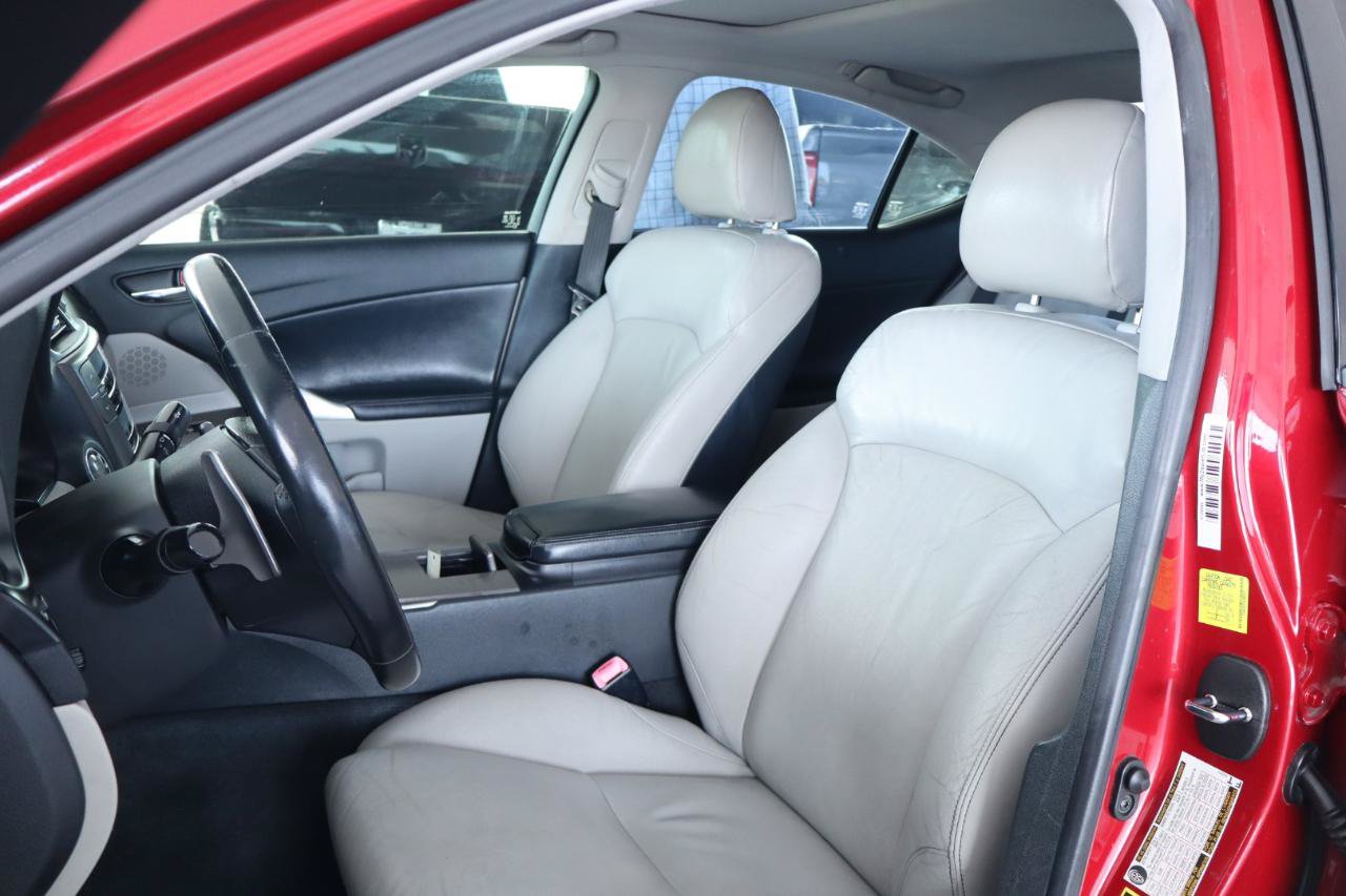 Used 2010 Lexus IS 250 RWD image 14