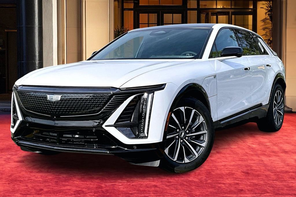New 2026 Cadillac Lyriq Sport image 1