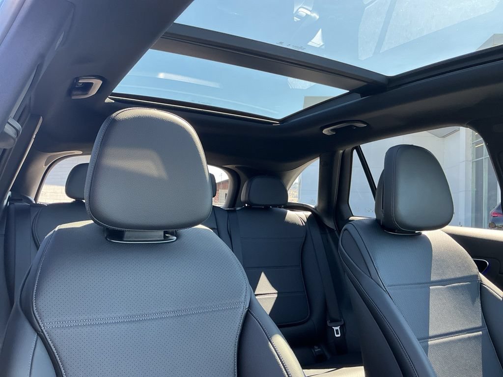 New 2026 Mercedes-Benz GLC 350e 4MATIC image 17