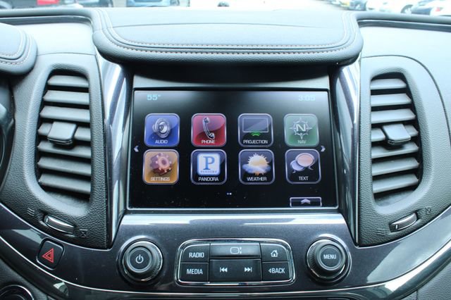 Used 2016 Chevrolet Impala LTZ w/ Enhanced Convenience Package FWD image 21