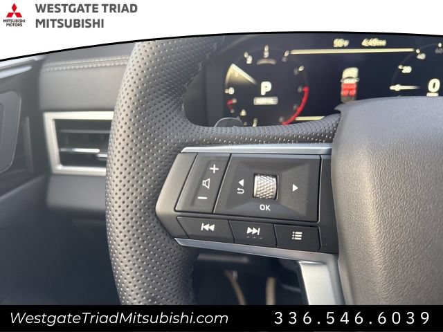 New 2026 Mitsubishi Outlander SEL FWD image 17