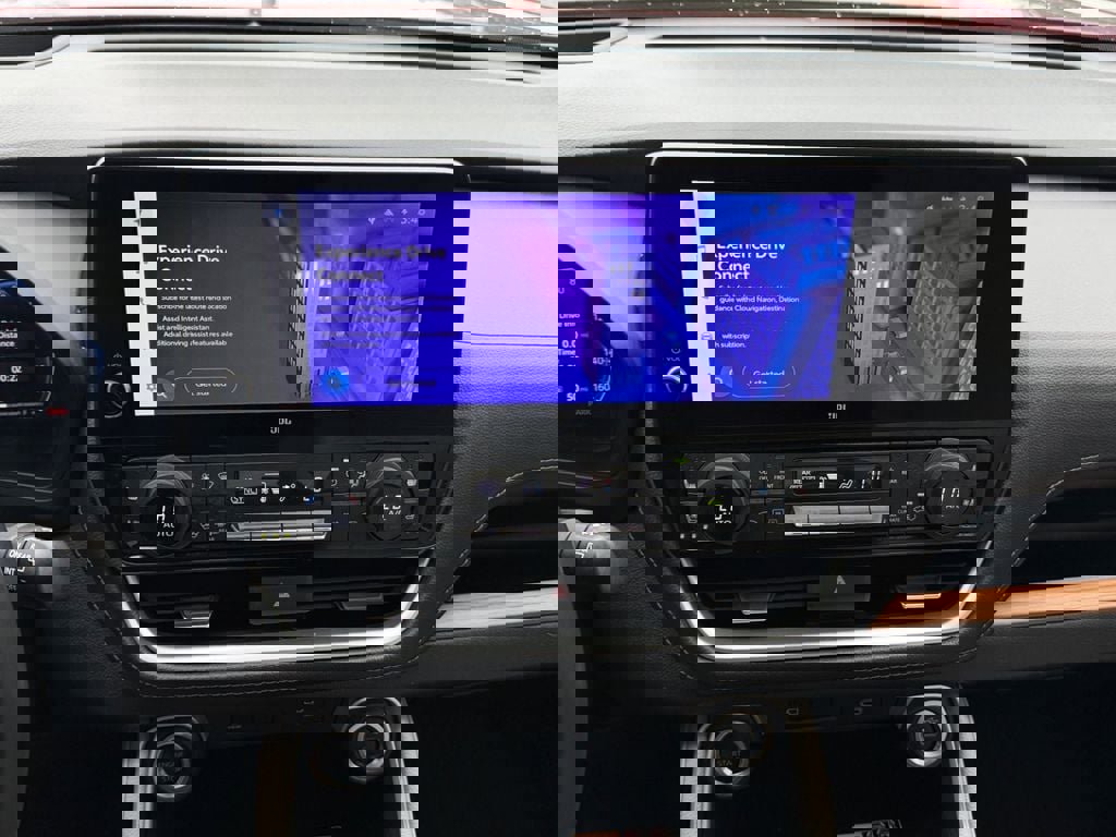 Certified 2024 Toyota Grand Highlander Platinum AWD/4WD image 21