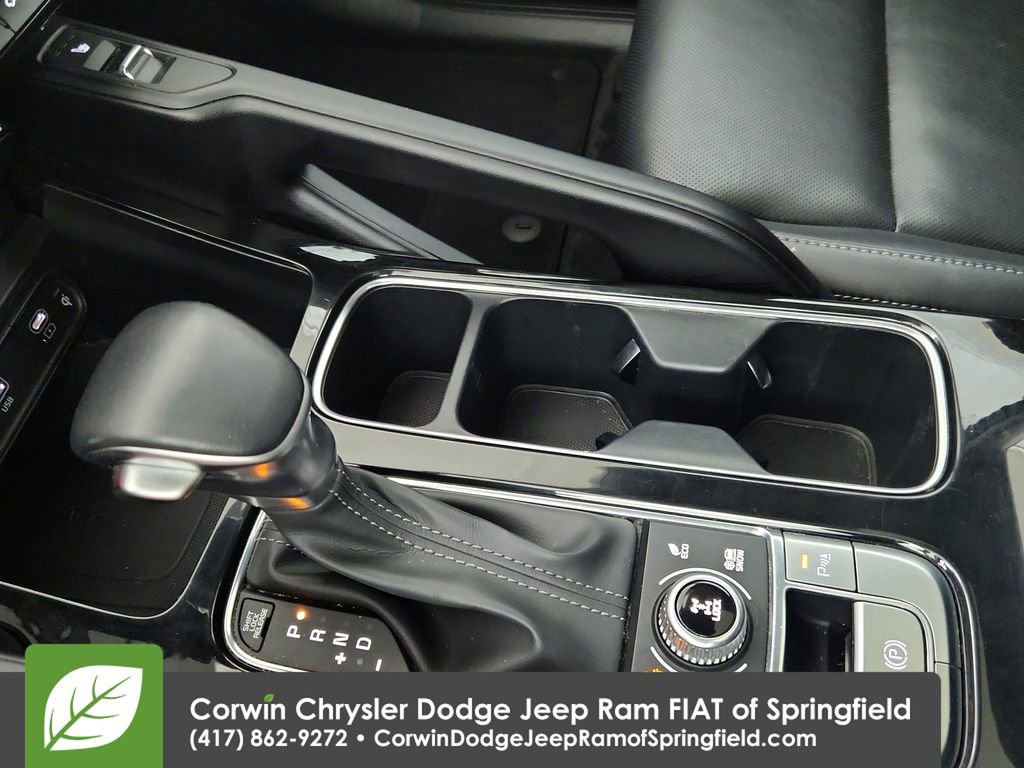Used 2025 Kia Telluride S AWD/4WD image 29