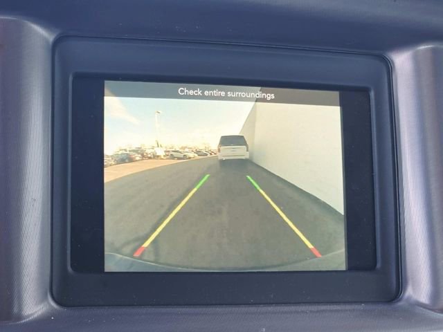 Used 2019 Dodge Charger SXT image 9