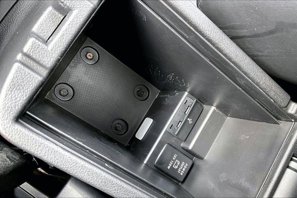 Used 2018 Mitsubishi Outlander GT image 15