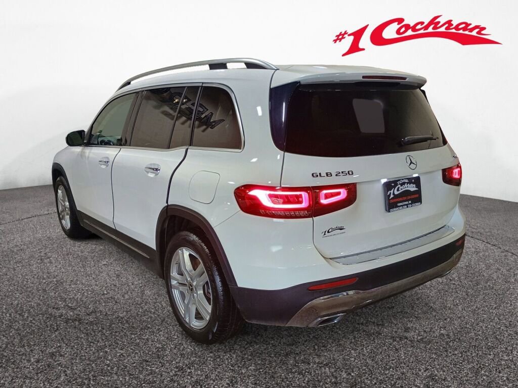 Used 2021 Mercedes-Benz GLB 250 4MATIC image 18