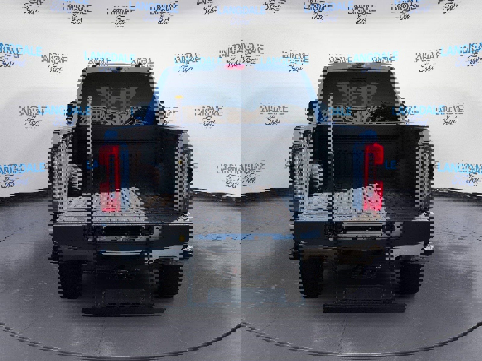 Used 2025 Ford F250 King Ranch w/ Chrome Package image 8