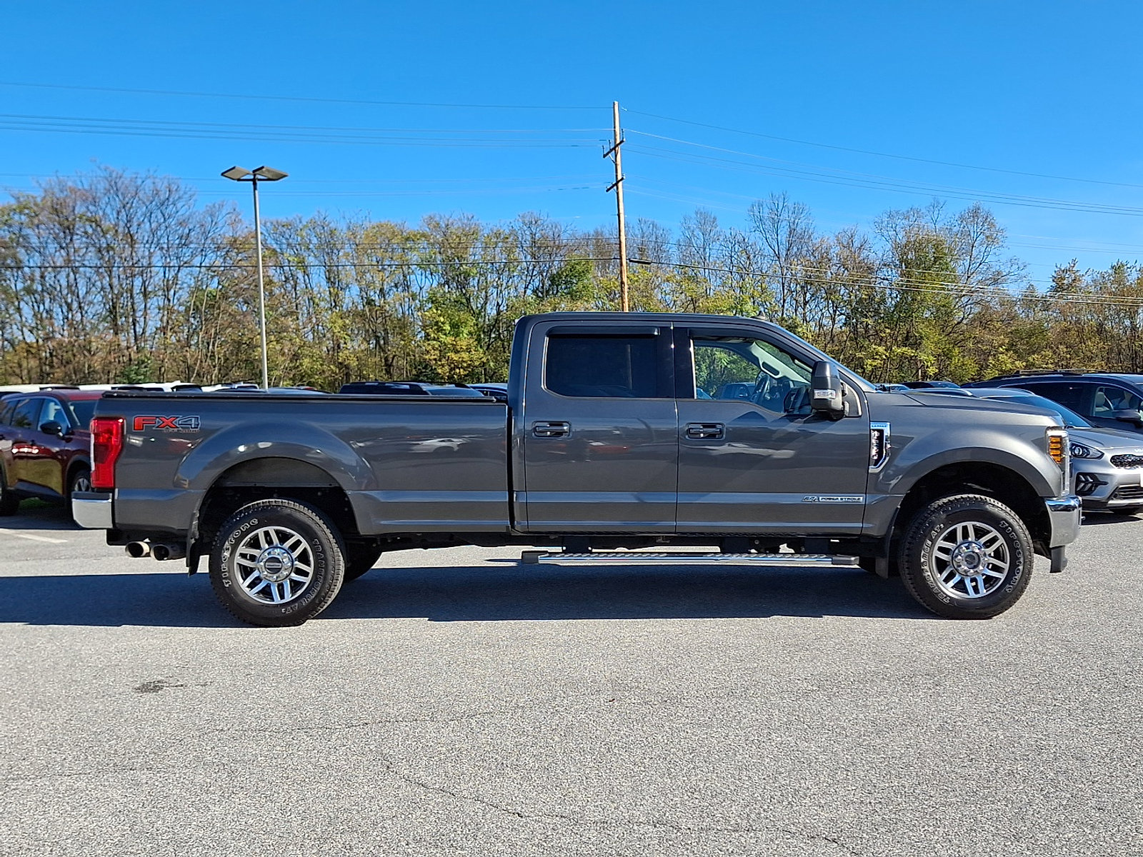 Used 2019 Ford F250 Lariat w/ Lariat Ultimate Package image 7