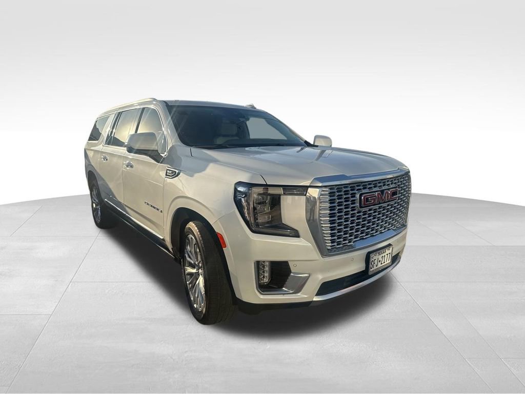 Used 2023 GMC Yukon XL Denali image 1