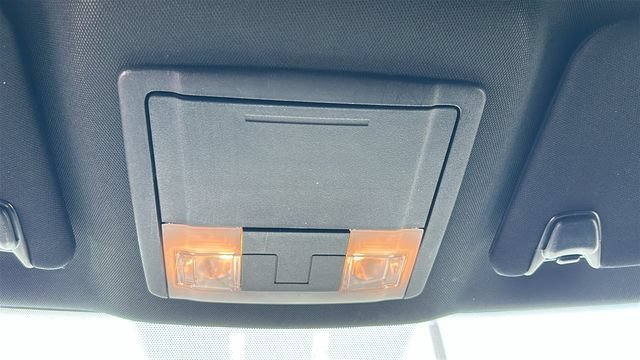Certified 2018 Ford Explorer XLT FWD image 25