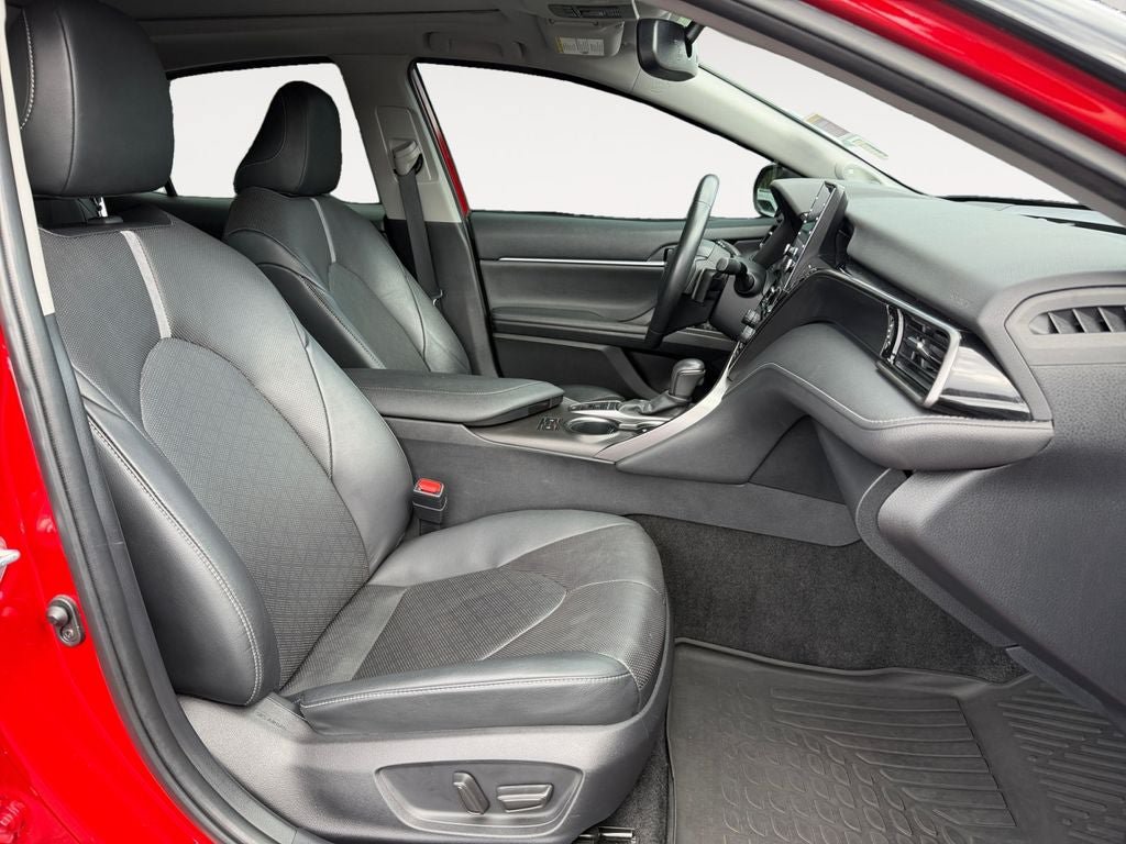 Used 2021 Toyota Camry XSE w/ Navigation Package FWD image 24