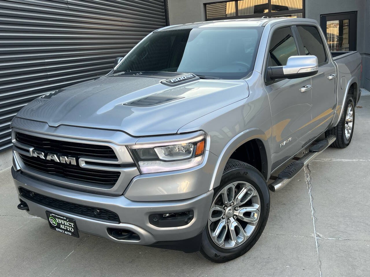 Used 2020 RAM 1500 Laramie w/ Sport Appearance Package AWD/4WD image 2