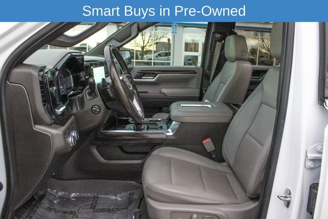 Used 2022 GMC Sierra 1500 SLT w/ SLT Premium Plus Package AWD/4WD image 19