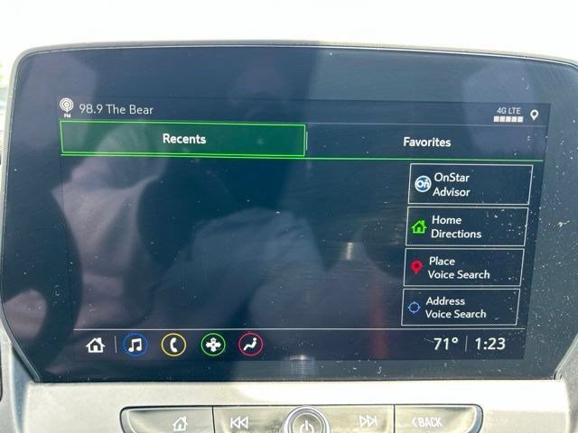 Used 2025 Chevrolet Blazer LT FWD image 25