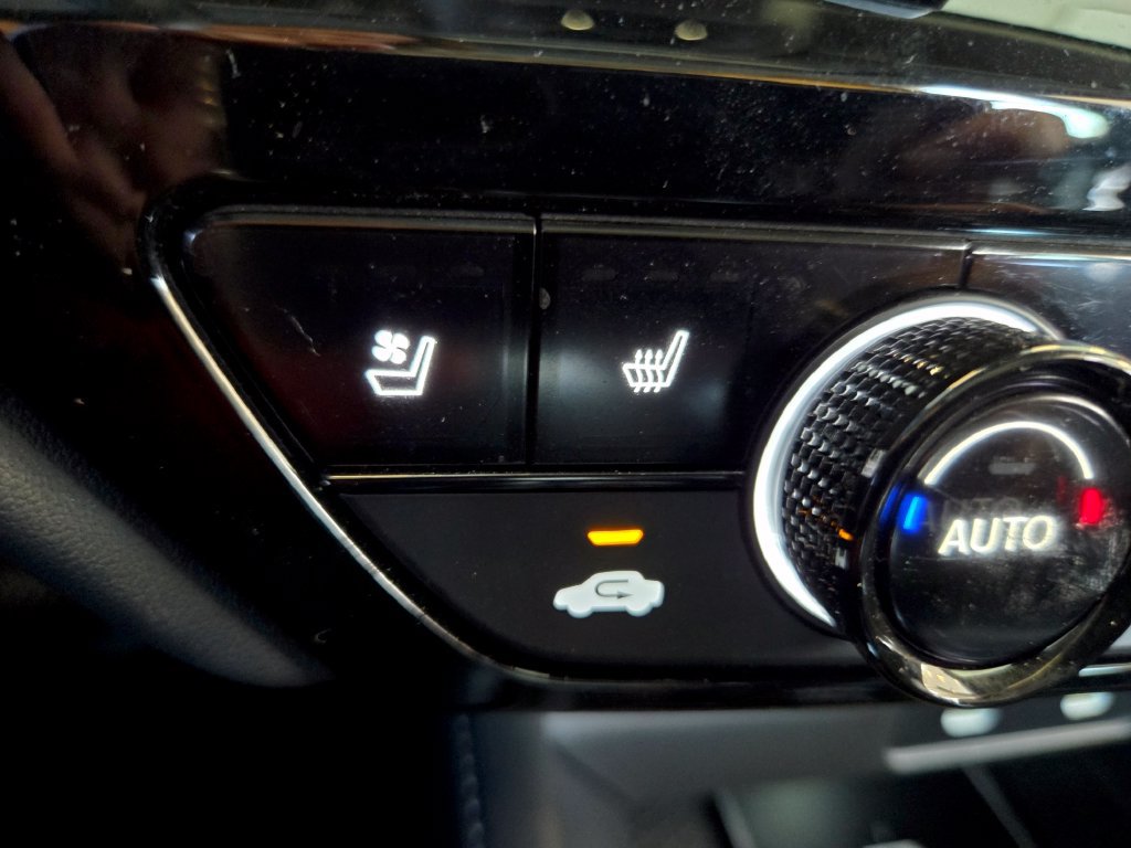 Certified 2024 Honda Accord Touring image 43