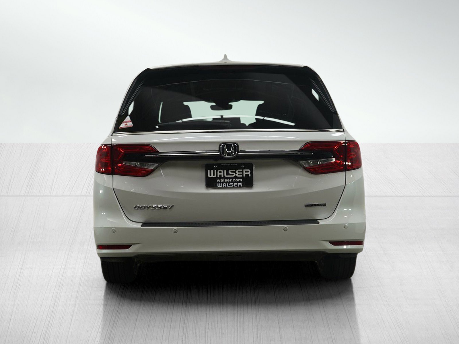 Used 2023 Honda Odyssey Touring image 4