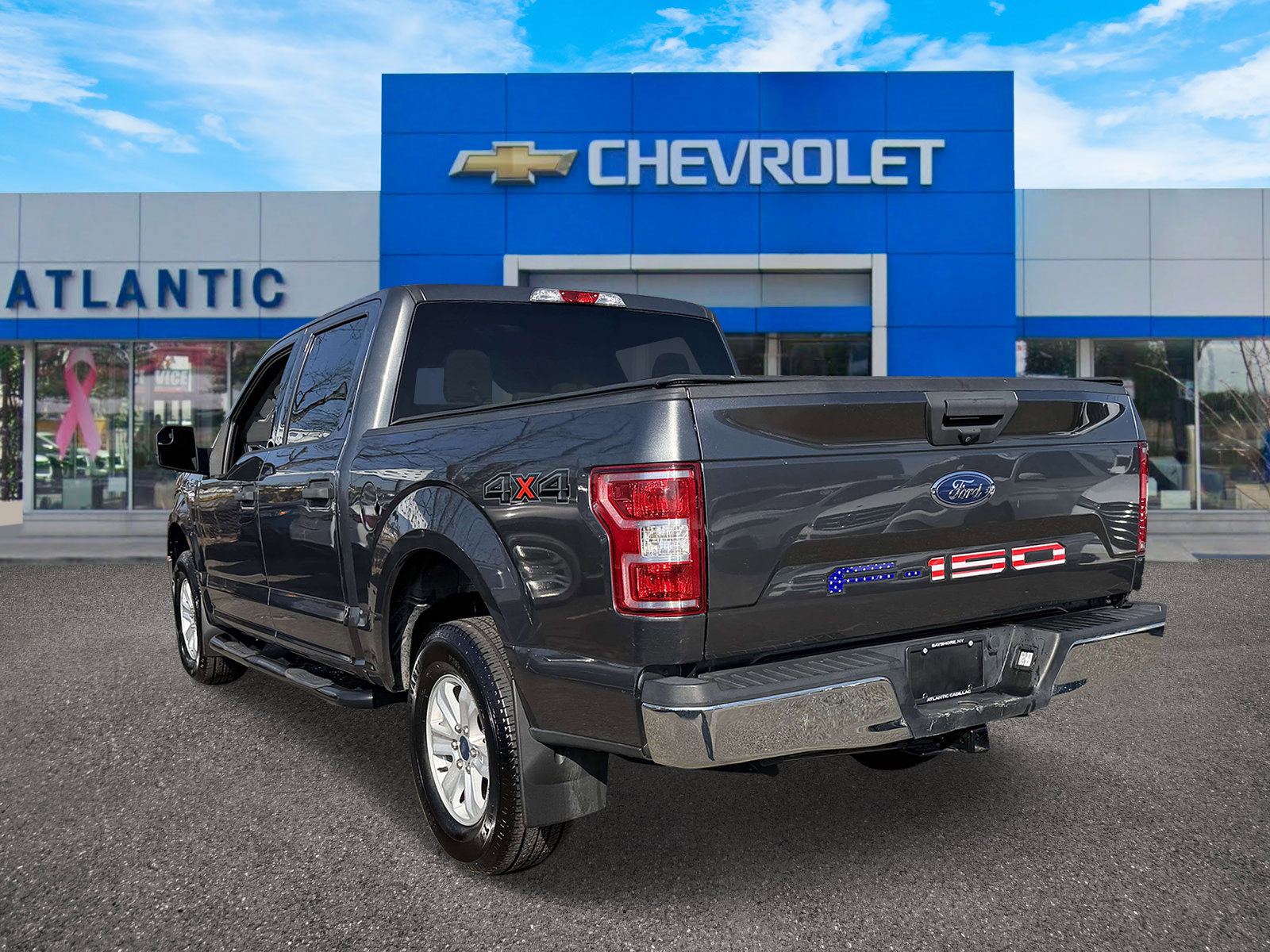 Used 2020 Ford F150 XLT w/ Equipment Group 301A Mid image 4