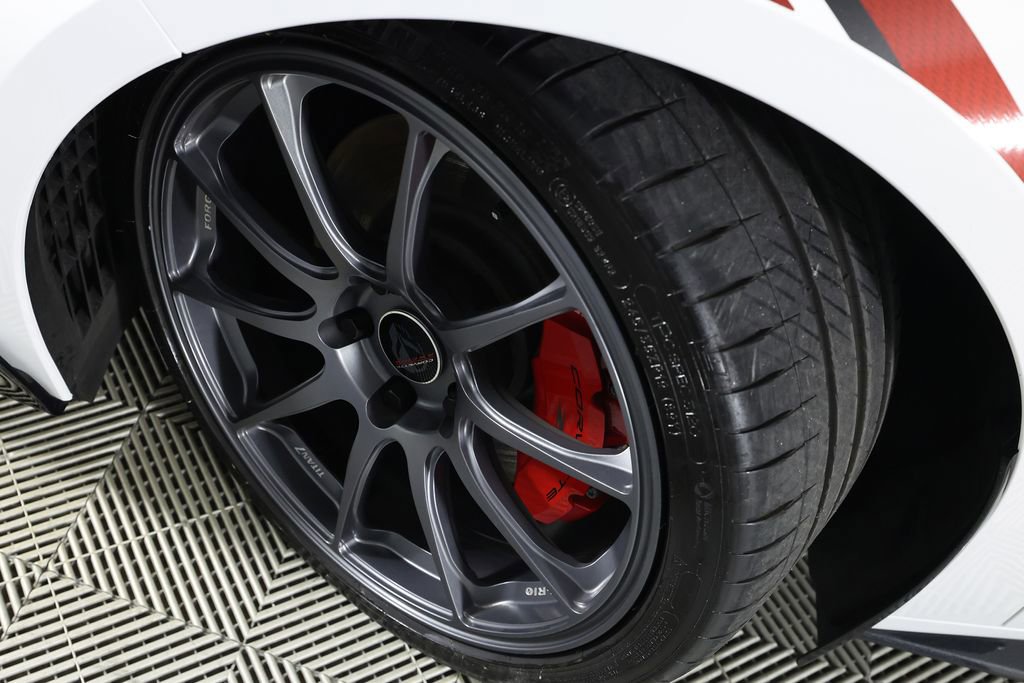Used 2023 Chevrolet Corvette Stingray Premium Conv w/ Z51 Performance Package RWD image 47