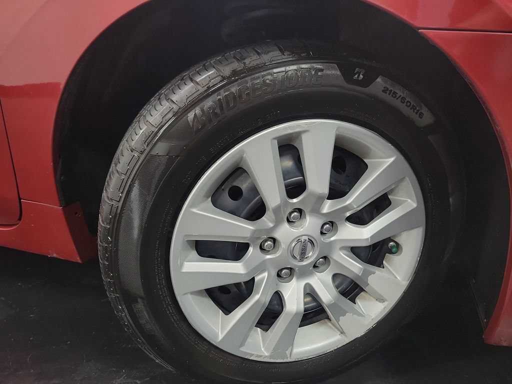 Used 2014 Nissan Altima 2.5 S FWD image 11