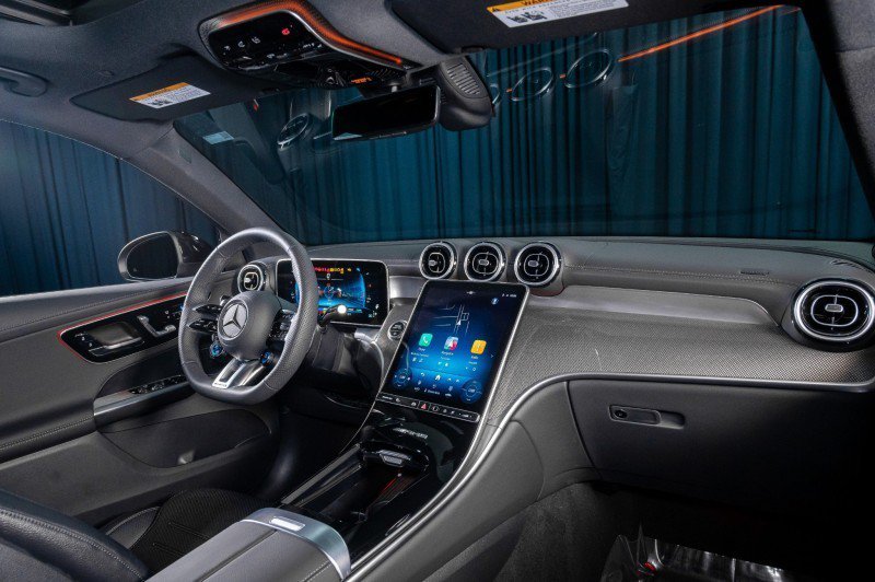 Certified 2026 Mercedes-Benz GLC 43 AMG 4MATIC image 4