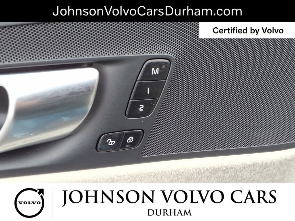 Certified 2023 Volvo XC60 B5 Plus w/ Protection Package Premier image 13
