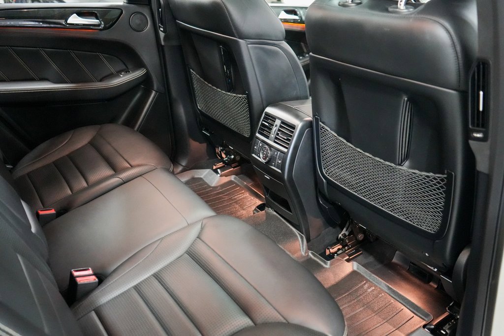 Used 2018 Mercedes-Benz GLE 63 AMG 4MATIC w/ Premium 3 Package image 19