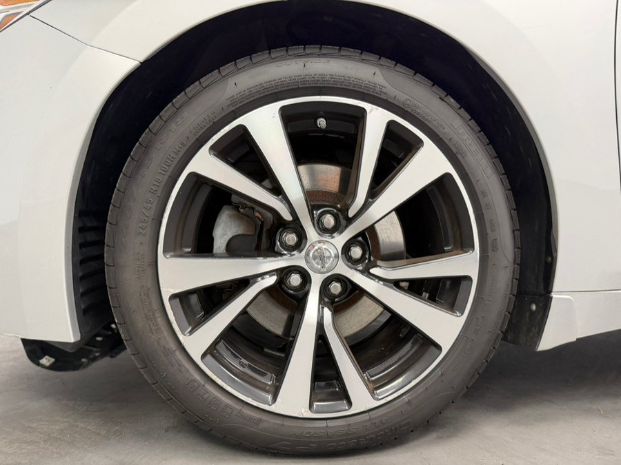 Used 2017 Nissan Maxima 3.5 SL FWD image 67