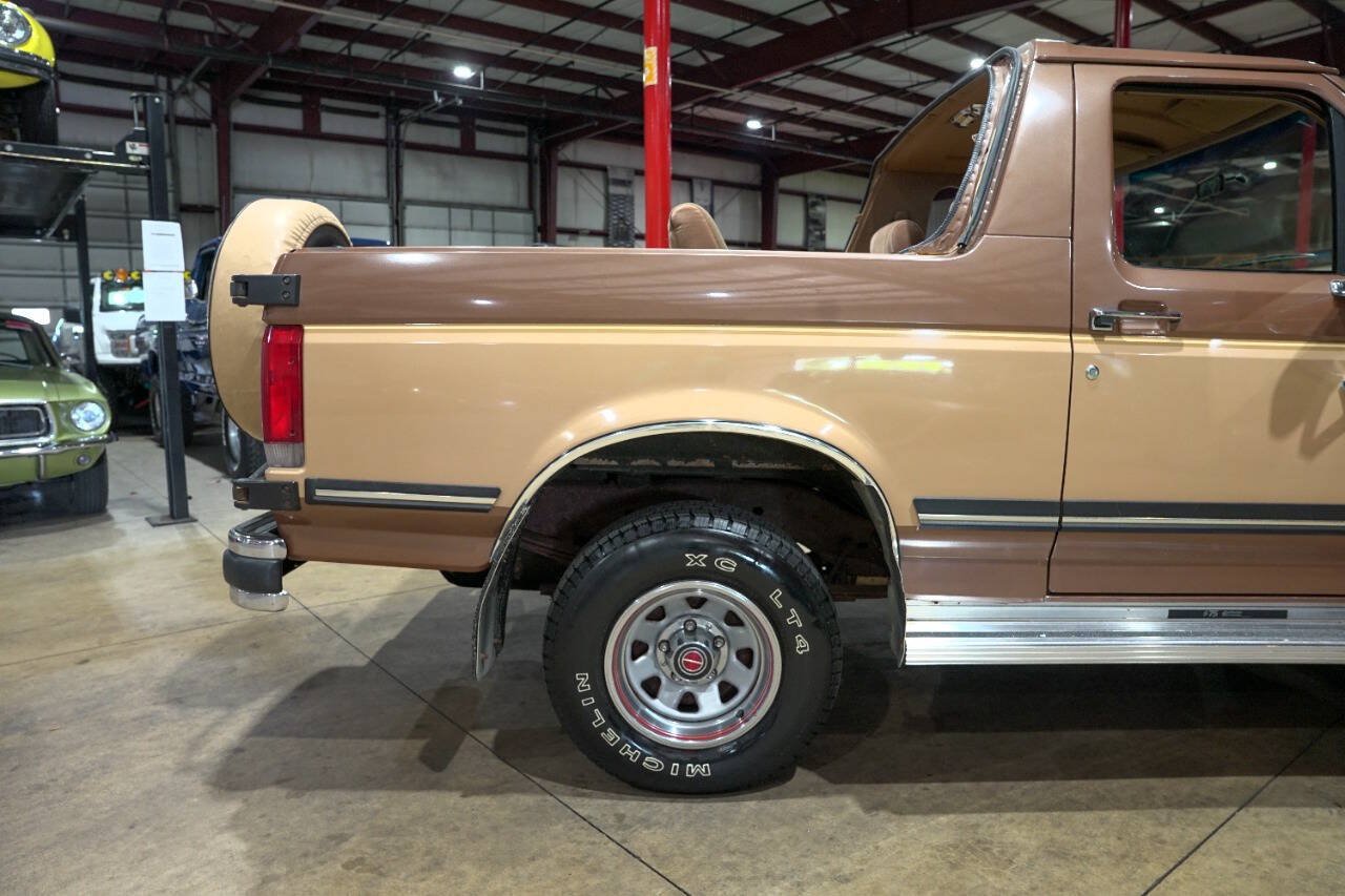 Used 1987 Ford Bronco AWD/4WD image 9